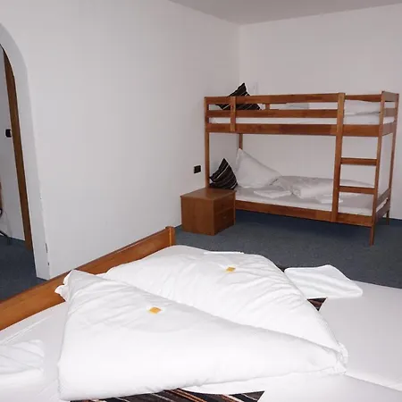 Untermetzger Szálloda Zell am Ziller